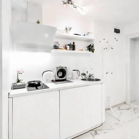 Apartment 1bdr Prime Location Ndk Area Sofia